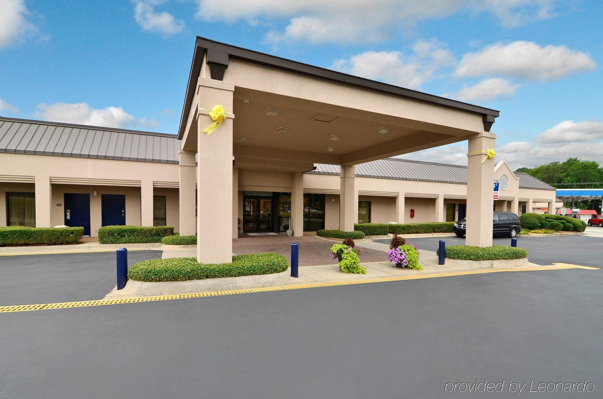 Days Inn By Wyndham אלכסנדר סיטי מראה חיצוני תמונה